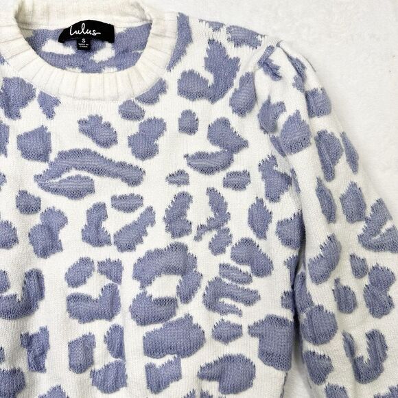 Lulu's Sweater Womens Small White Purple Leopard Long Sleeve Waist Crop Soft - Picture 3 of 8